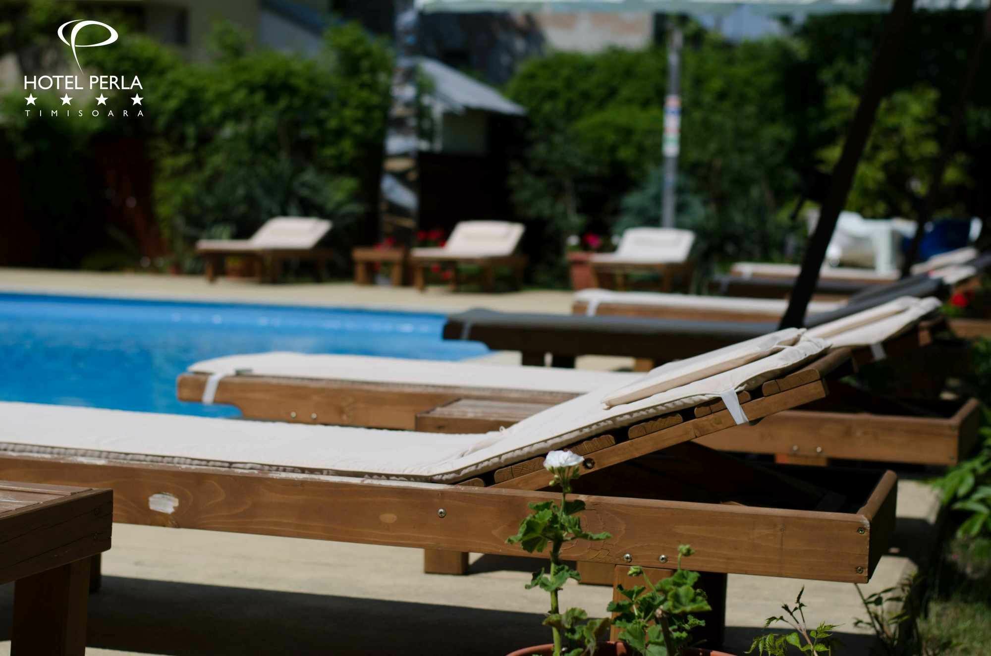 טימישוארה Hotel Perla מראה חיצוני תמונה